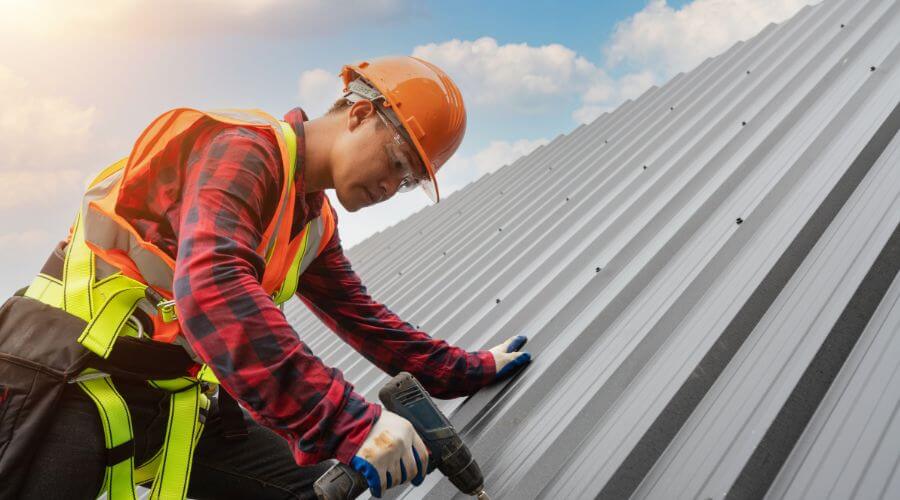 Professional Emergency Roof Repairs services in Eaton Rapids, MI